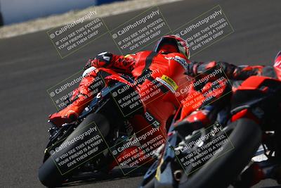 media/Sep-07-2025-CRA (Sun) [[6d6582c22b]]/Race 8/